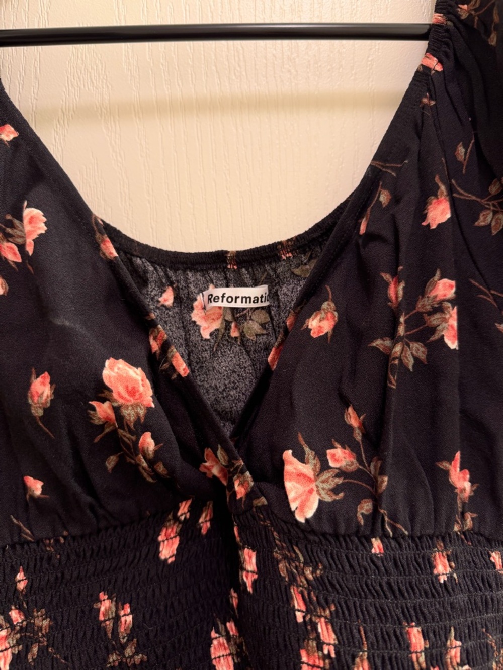 Reformation Black Floral Smocked Puff Sleeve Top - Picture 2 of 3